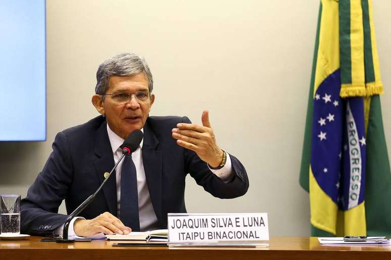 O general da reserva Joaquim Silva e Luna, que hoje é diretor-geral da Itaipu Binacional.