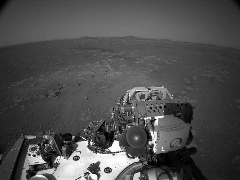 Imagens de Marte captadas pelo robô Perseverance