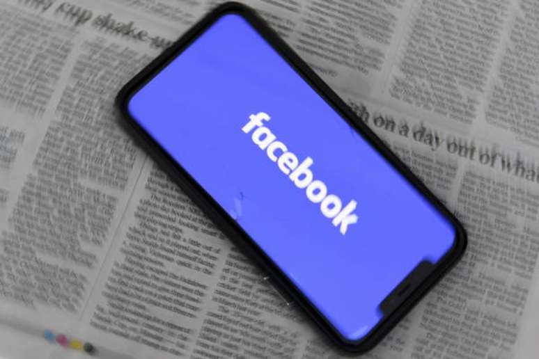 Facebook está bloqueando conteúdo de emissoras e jornais da rede social na Austrália