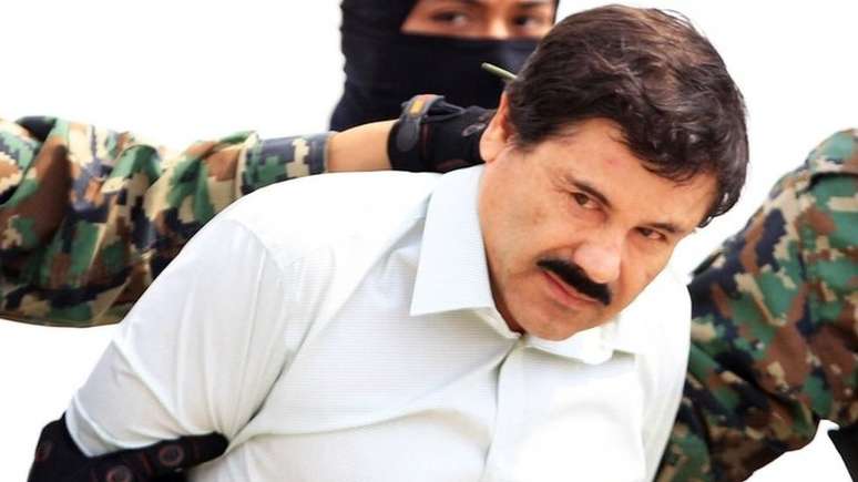 'El Chapo' j&aacute; foi preso em diversas ocasi&otilde;es no M&eacute;xico e nos EUA, onde foi finalmente condenado a pris&atilde;o perp&eacute;tua