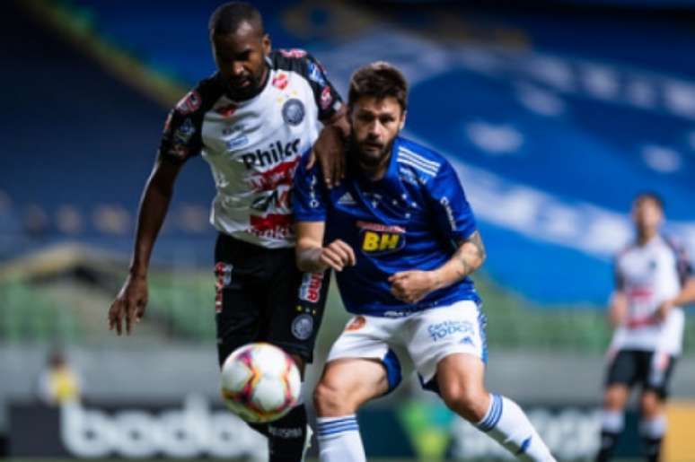 Sobis também  elogiou o trabalho de Felipe Conceição neste início de temporada-(Bruno Haddad/Cruzeiro)