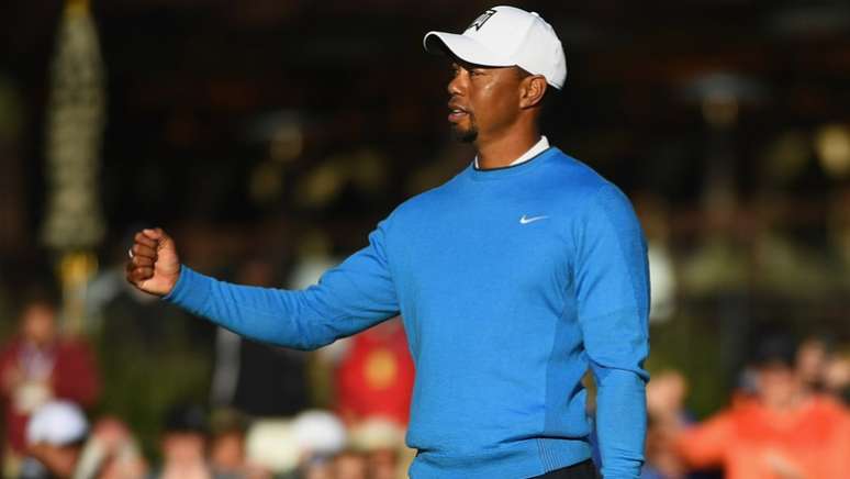 Tiger Woods durante torneio de golfe (AFP)