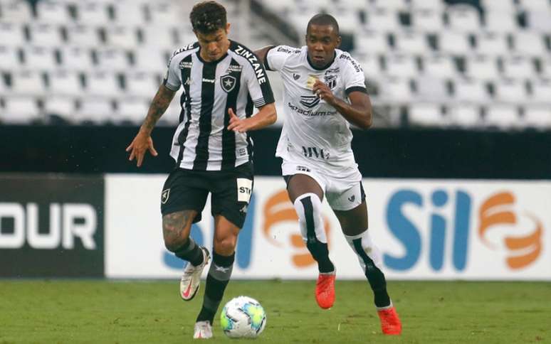 Na primeira rodada, o confronto terminou empatado por 2 a 2 (Foto: Vítor Silva/Botafogo)