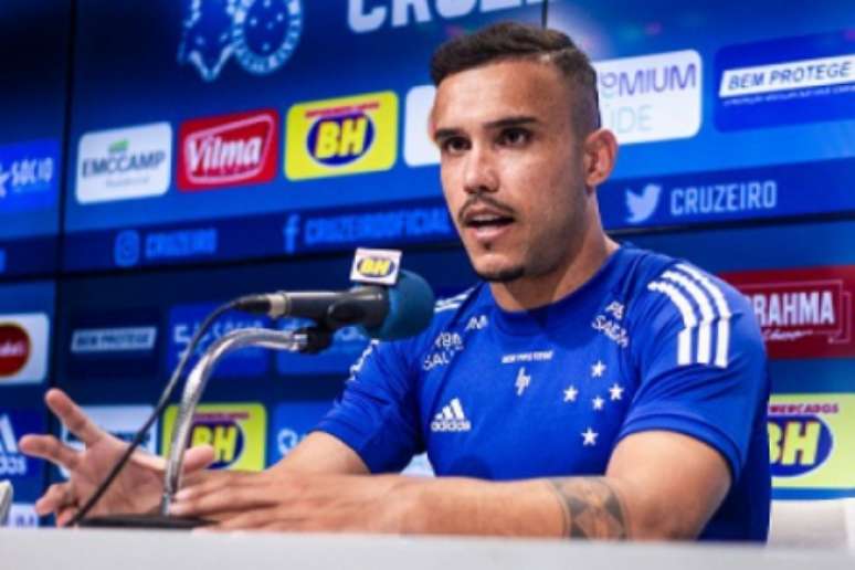 Pottker diz que antes de pensar na Série B, é preciso focar no Mineiro-(Gustavo Aleixo/Cruzeiro)