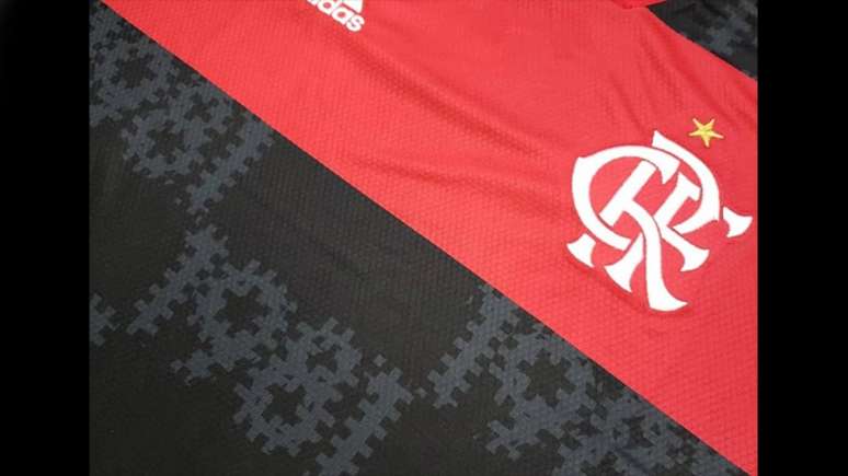 Detalhes da nova camisa do Flamengo (Foto: Reprodução)
