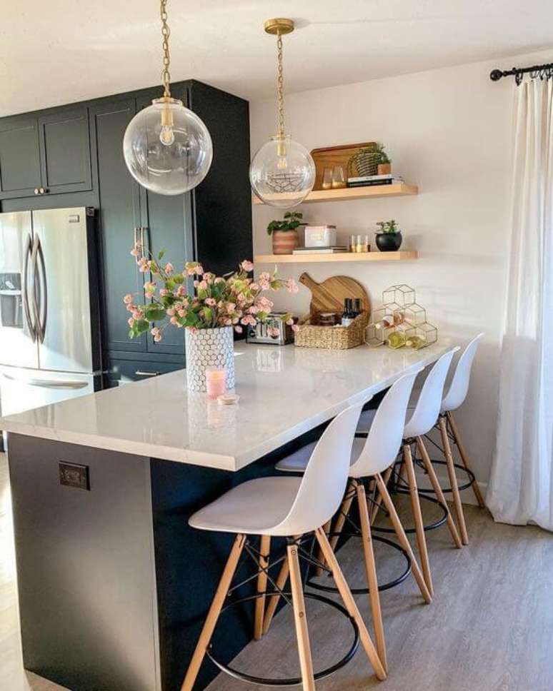 19. Bancada de cozinha em granito branco &ndash; Via: InMod