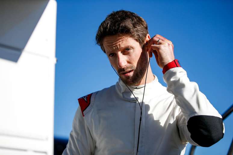 Romain Grosjean voltou a acelerar um carro três meses após o acidente em Sakhir 