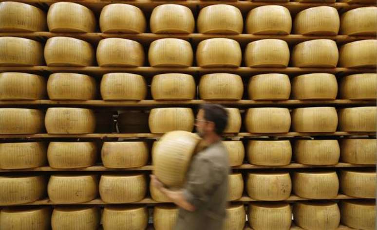 Italianos produziram 3,94 milhões de formas de Parmigiano Reggiano em 2020