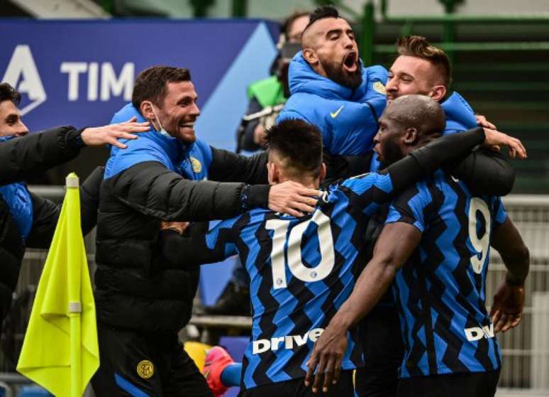 Inter de Milão ainda não conta com jogadores positivos para a Covid-19 (MIGUEL MEDINA / AFP)