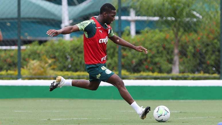 Patrick de Paula pode voltar ao Palmeiras após três jogos de fora (Foto: Cesar Greco/Palmeiras)