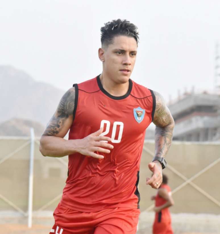 Dudu teve passagens marcantes enquanto esteve no futebol Árabe (Divulgação/Dibba Al Fujairah)