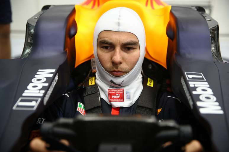 Sergio Pérez acredita que experiência vai ajudá-lo contra Verstappen 