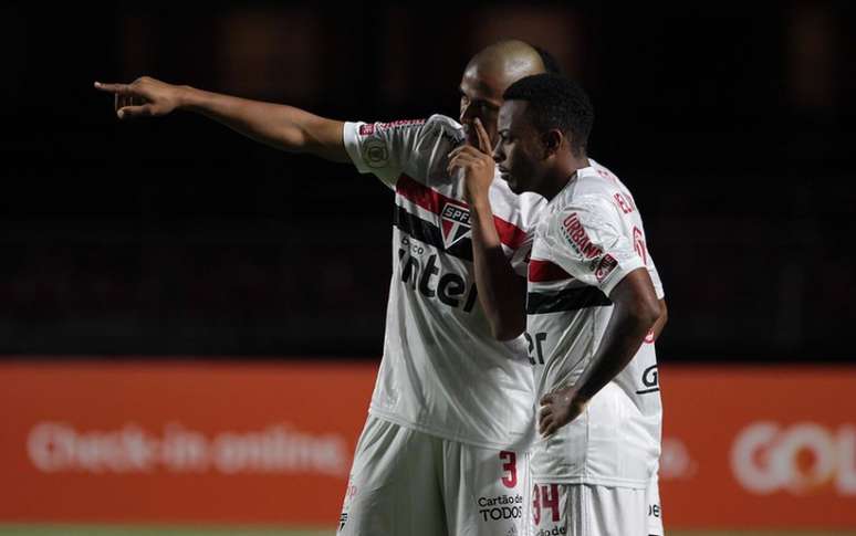 Welington estreou contra o Flamengo, no Morumbi (Foto: Rubens Chiri/ São Paulo FC)