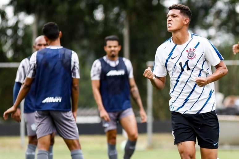 Matheus Mathias foi o autor do gol do Corinthians sub-23 nesta manhã (Foto: Rodrigo Gazzanel/Ag. Corinthians)