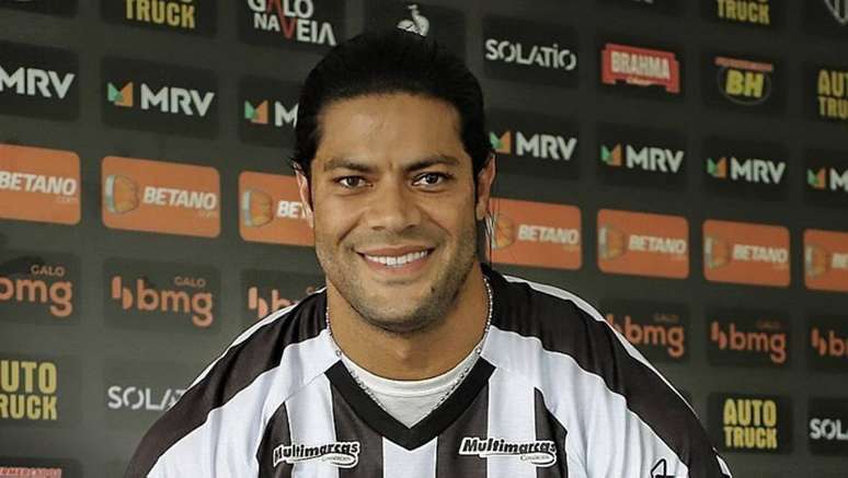 Atacante Hulk é regularizado e fica apto a estrear pelo Atlético-MG