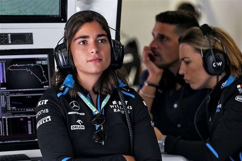 Jamie Chadwick segue como pilota de desenvolvimento da Williams em 2021 