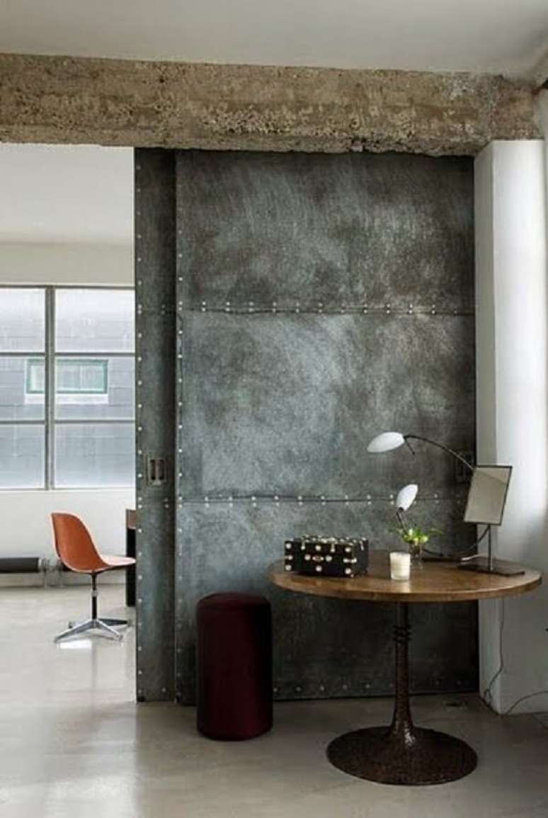 45. Porta de correr para quarto com design diferenciado. Fonte: Revista Viva Decora 2