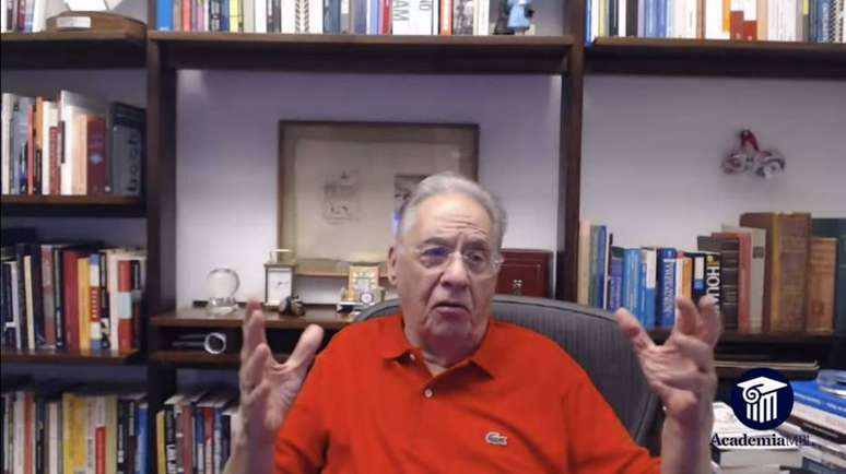 O ex-presidente Fernando Henrique Cardoso em aula magna do curso oferecido pelo MBL nesta quarta, 3