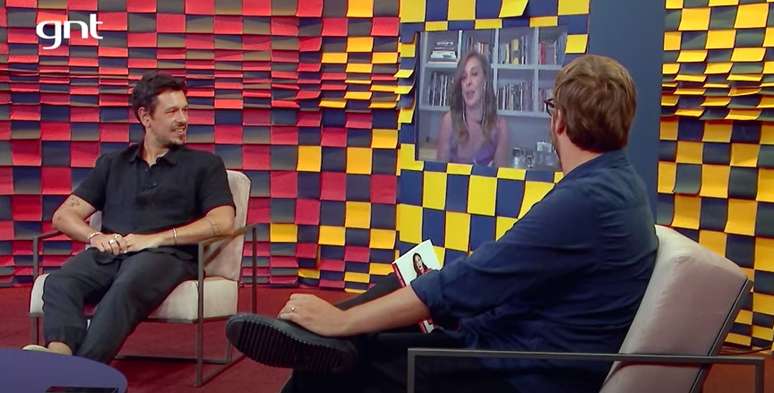 Claudia Raia durante participa&ccedil;&atilde;o no &lsquo;Papo de Segunda&rsquo; do canal GNT: &ldquo;N&atilde;o me meto mais com pol&iacute;tica&rdquo;