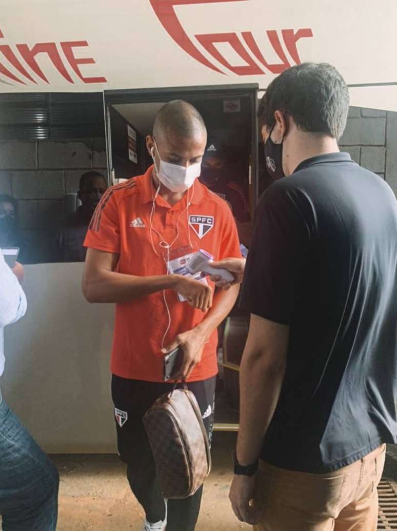 Bruno Alves completou 150 jogos pelo São Paulo nesta quarta-feira Foto: Divulgação/São Paulo)