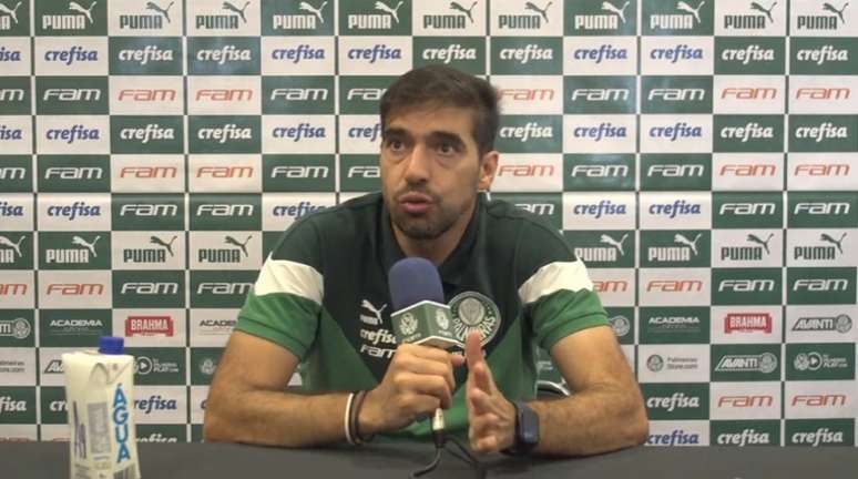Abel Ferreira em entrevista coletiva após empate com o Corinthians (Foto: Reprodução)