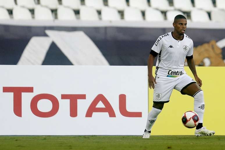 Rickson foi a novidade no time titular do Botafogo (Foto: Vítor Silva/Botafogo)