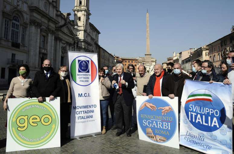 Lançamento da candidatura de Vittorio Sgarbi a prefeito de Roma