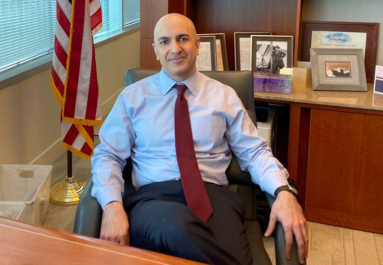 O presidente do Fed de Minneapolis, Neel Kashkari, durante entrevista à Reuters em seu escritório na sede do banco, em Minnesota, EUA, 10 de janeiro de 2020.  EUTERS/Ann Saphir