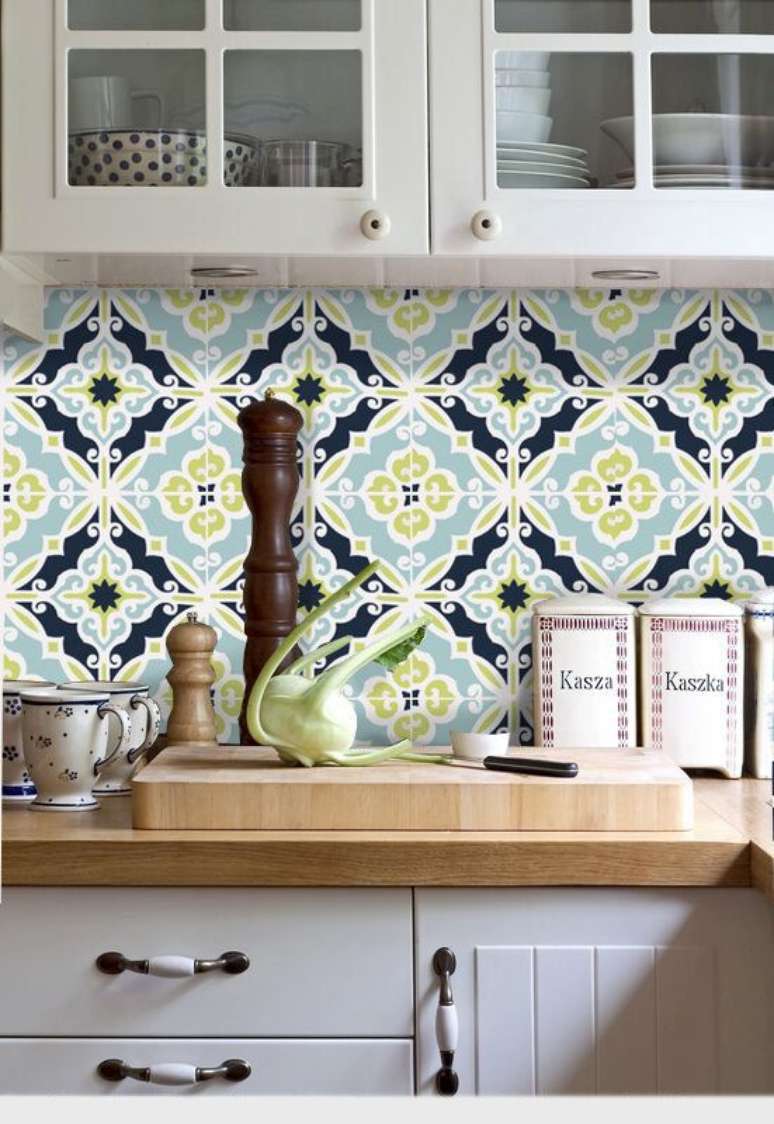 51. Adesivo com azulejo retro colorido – Foto Etsy