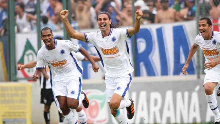 Arena do Jacaré receberá o Cruzeiro novamente, mas o mandante será a URT- (Foto: Ramon Bitencourt /Lancepress!)