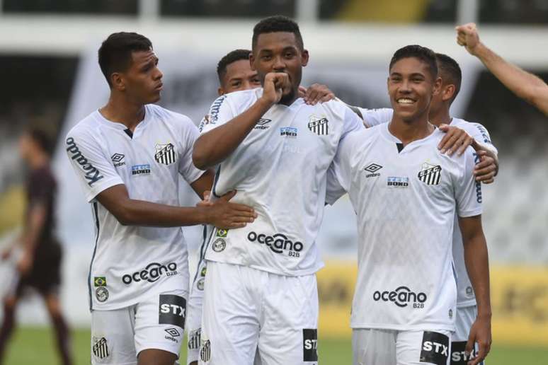 Sabino fez o gol do Santos no empate contra a Ferroviária (Foto: Ivan Storti/Santos FC)