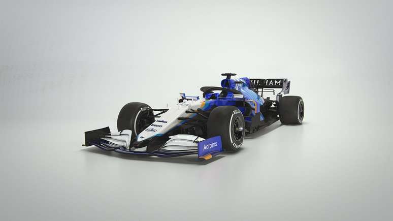Visto de frente o novo FW43B, o carro da Williams para a temporada 2021 da F1 