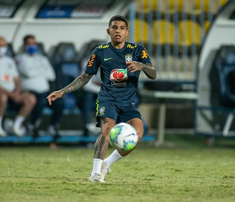 Cria do Coritiba, Dodô joga no futebol ucraniano e é titular da seleção olímpica. (Foto: Ricardo Nogueira / CBF)