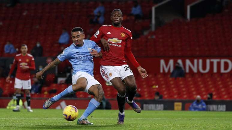 City e United duelam neste domingo (Foto: PHIL NOBLE / POOL / AFP)