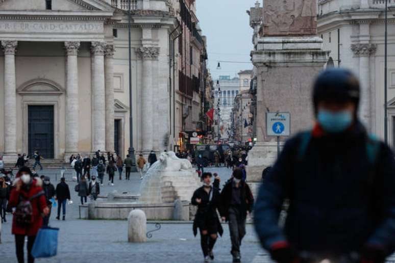 Itália continua a registrar uma alta nos números de casos e mortes