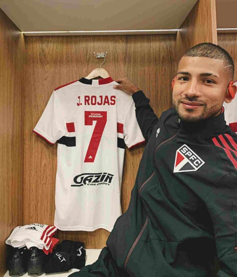 Rojas assumiu a camisa 7 do São Paulo no Paulistão (Foto: Divulgação/São Paulo)