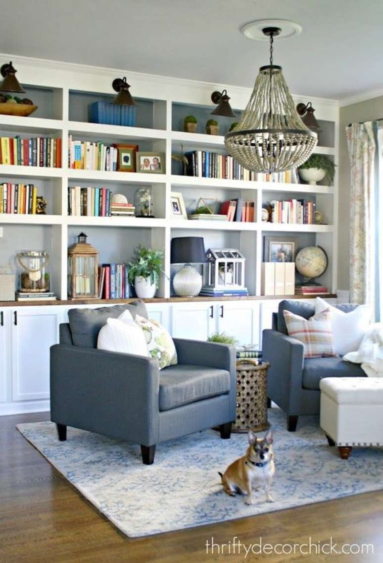 57. Sala com cores de móveis neutros e modernos – Foto Pinterest