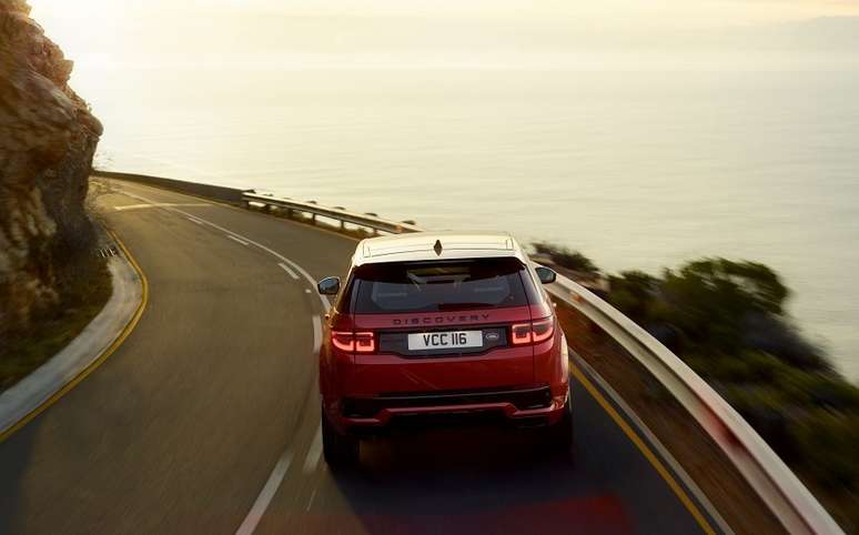 Pre&ccedil;os do Discovery Sport a diesel partem de R$ 310.950 na op&ccedil;&atilde;o de cinco lugares, e de R$ 319.650 na vers&atilde;o para sete passageiros. 