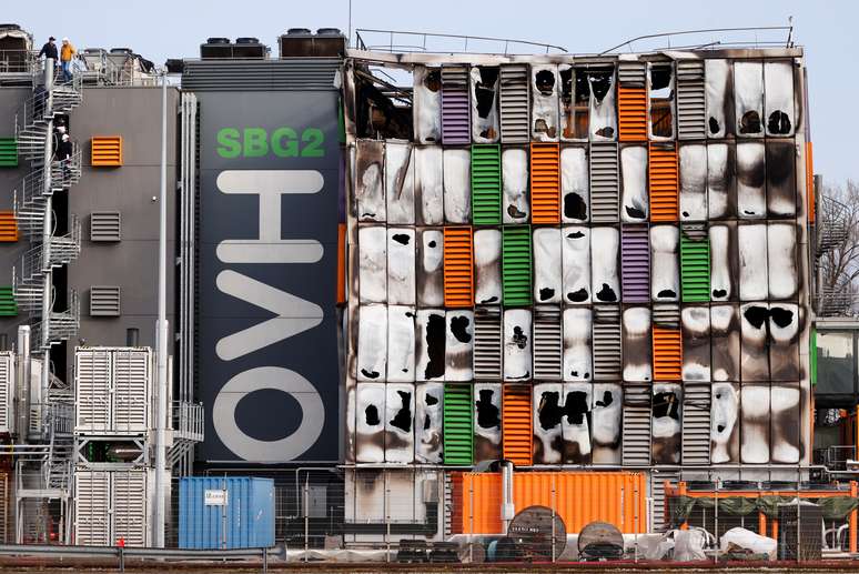 Danos em edif&iacute;cio da OVHcloud em Estrasburgo, na Fran&ccedil;a, ap&oacute;s inc&ecirc;ndio 
10/03/2021
REUTERS/Christian Hartmann