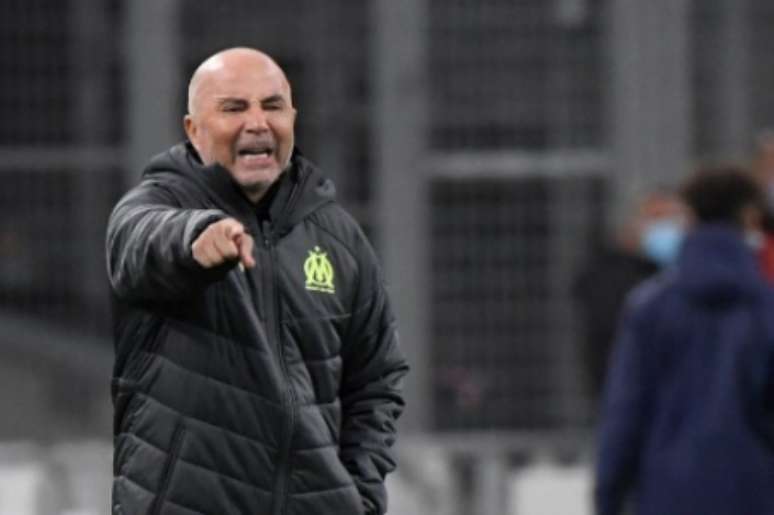 Há pouco mais de um mês no Marselha, Sampaoli já teria problemas de relacionamento (Foto: NICOLAS TUCAT / AFP)