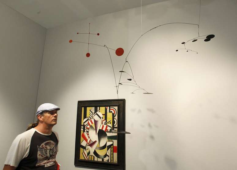 Obra de Alexander Calder em exibi&ccedil;&atilde;o na Su&iacute;&ccedil;a
 16/6/2011     REUTERS/Arnd Wiegmann 