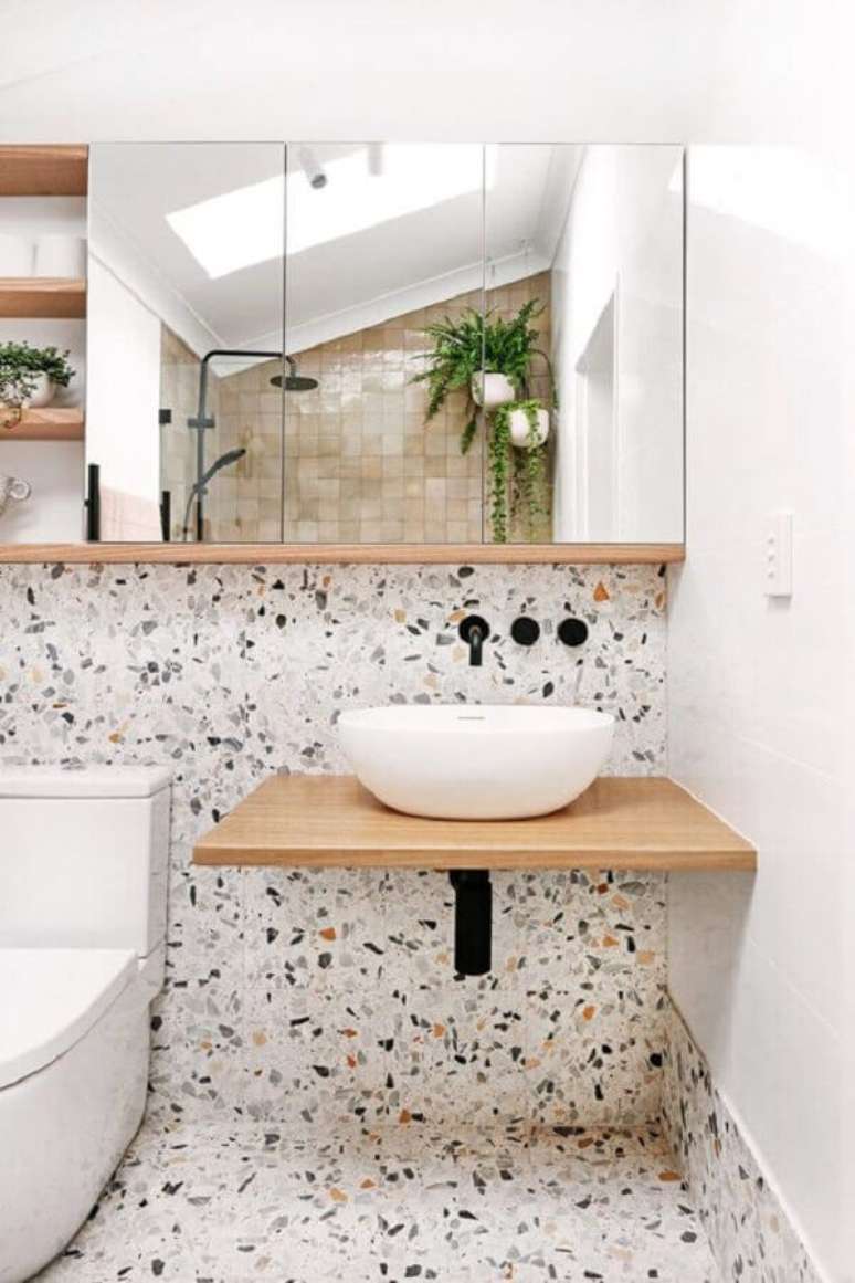 48. Espelheira para banheiro decorado com marmorite – Foto We Heart It