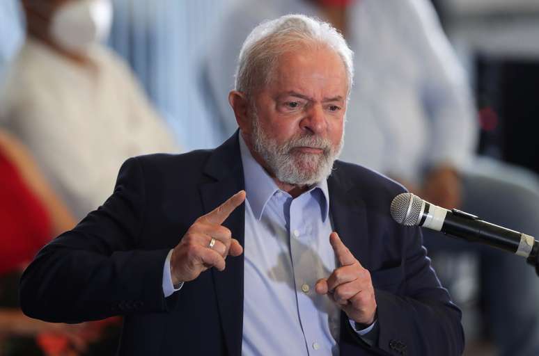 Lula afirmou que pode se candidatar ou apoiar alguém do campo progressista
10/03/2021
REUTERS/Amanda Perobelli