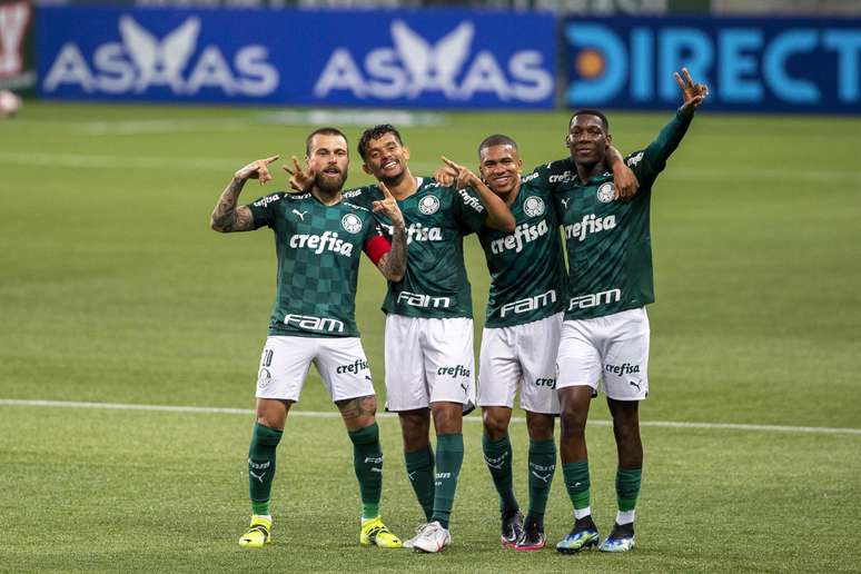 Com reservas, Palmeiras vence Ituano e vira líder do Grupo D do