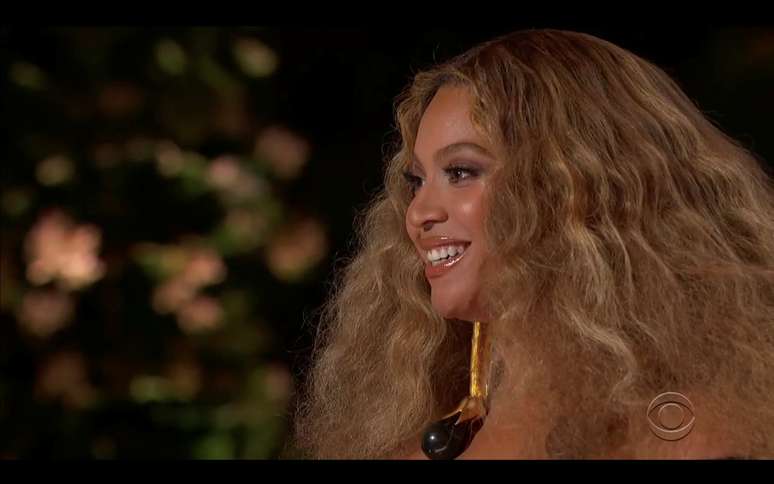 Beyonce durante o Grammy
14/03/2021 CBS/Divulgação via REUTERS