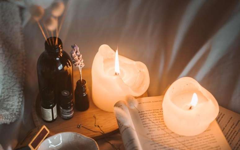 Confira como fazer velas aromáticas caseiras -