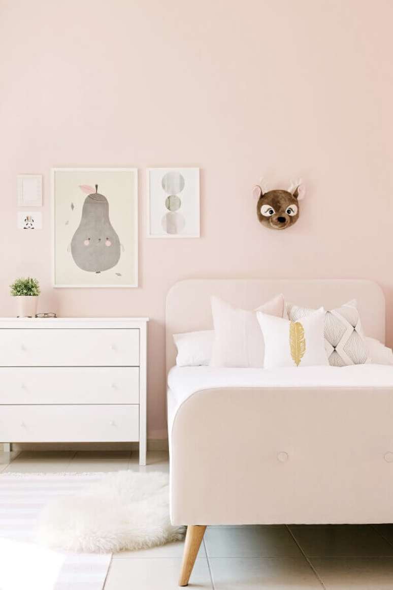 10. Cor rosa pastel para decoração de quarto infantil feminino pequeno – Foto Cute & Paste
