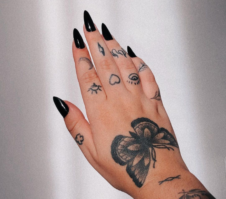 Reprodu&ccedil;&atilde;o / Instagram @gaabii_melo