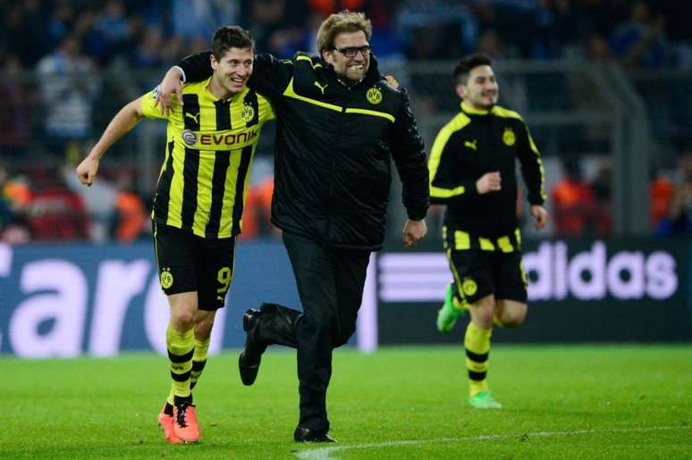 Borussia Dortmund de Lewandowski e Klopp chegou à final da Champions em 2013 (Foto: JOHN MACDOUGALL / AFP)