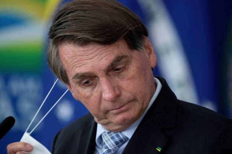 Jair Bolsonaro segue sua cruzada contra medidas de restrição nos estados